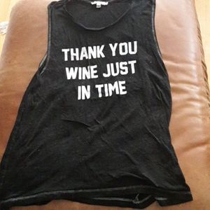 sleeveless graphic tee sp